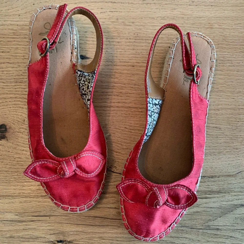 Life Stride Espadrille Shoe Red Slingback Bow Women’s 8 1/2 Preloved